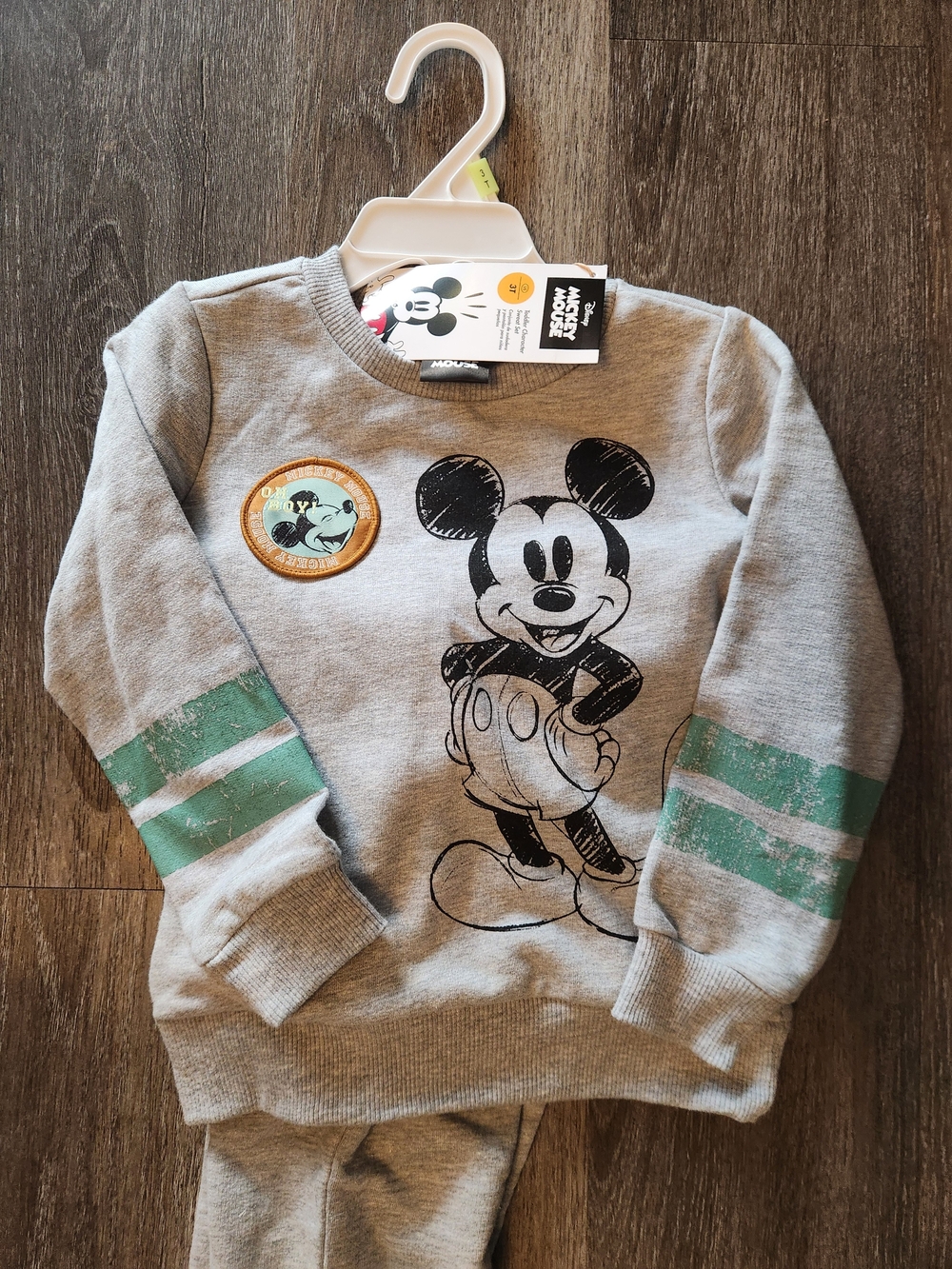Disney Mickey Mouse Gray Crewneck Sweatshirt And Pants for Kids NWT 3T